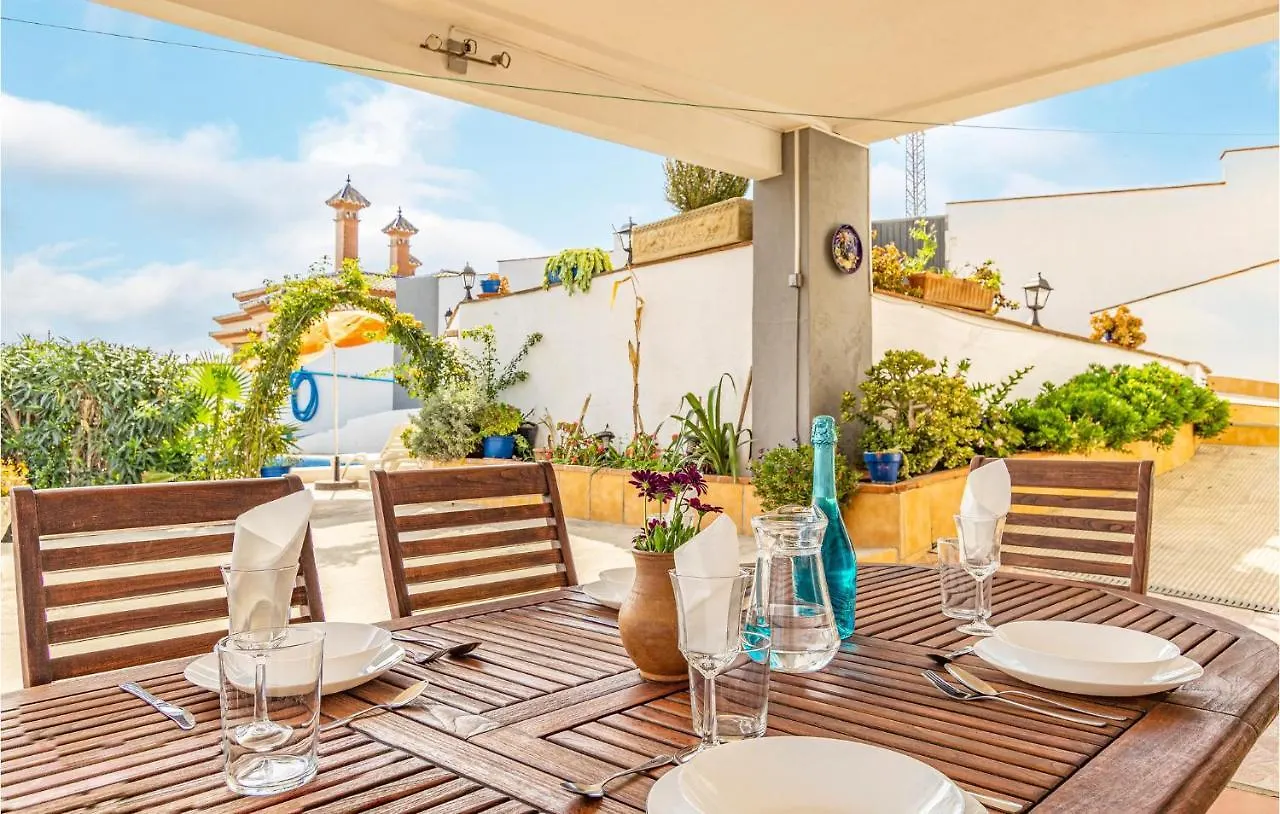 Stunning Home In Manilva